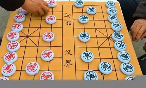 黑棋最佳防守阵容搭配插图