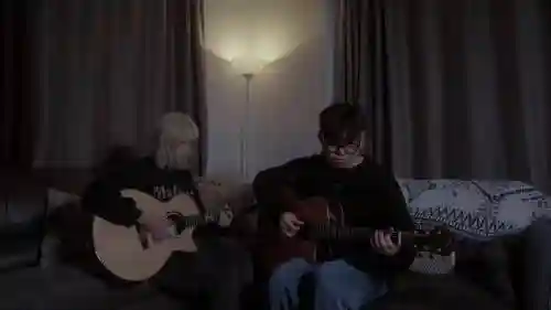 蓝吉他阵容插图1 蓝吉他阵容插图1