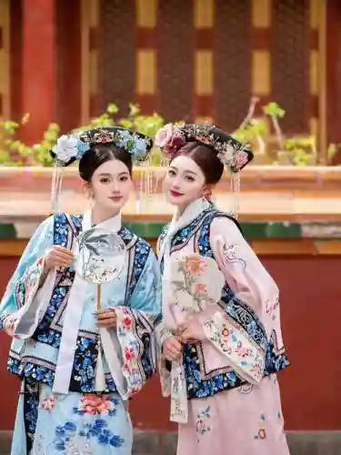 宫廷阵容搭配插图1