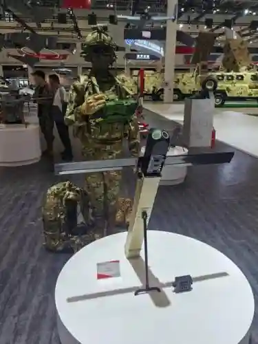 新装备展示插图