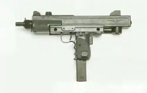 黑手党用什么武器插图1
